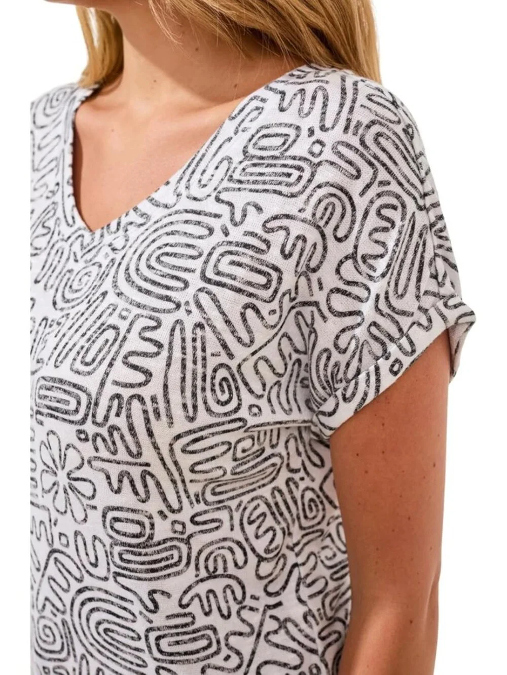 Stylish Women's 2-Way Cap Sleeve Printed Knit Top - Versatile Fashion Essential